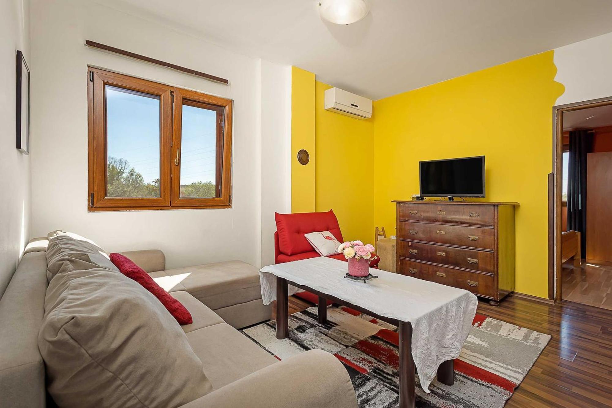 Holiday Home Pina Pula Ngoại thất bức ảnh