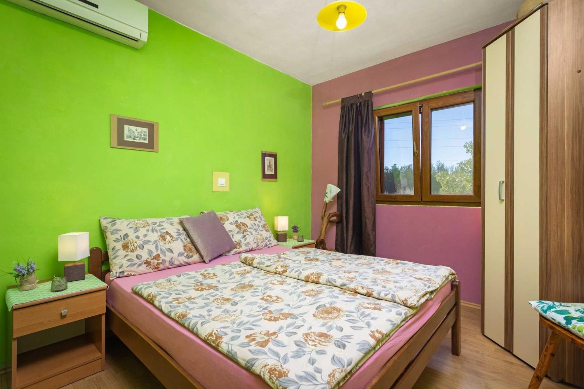 Holiday Home Pina Pula Ngoại thất bức ảnh