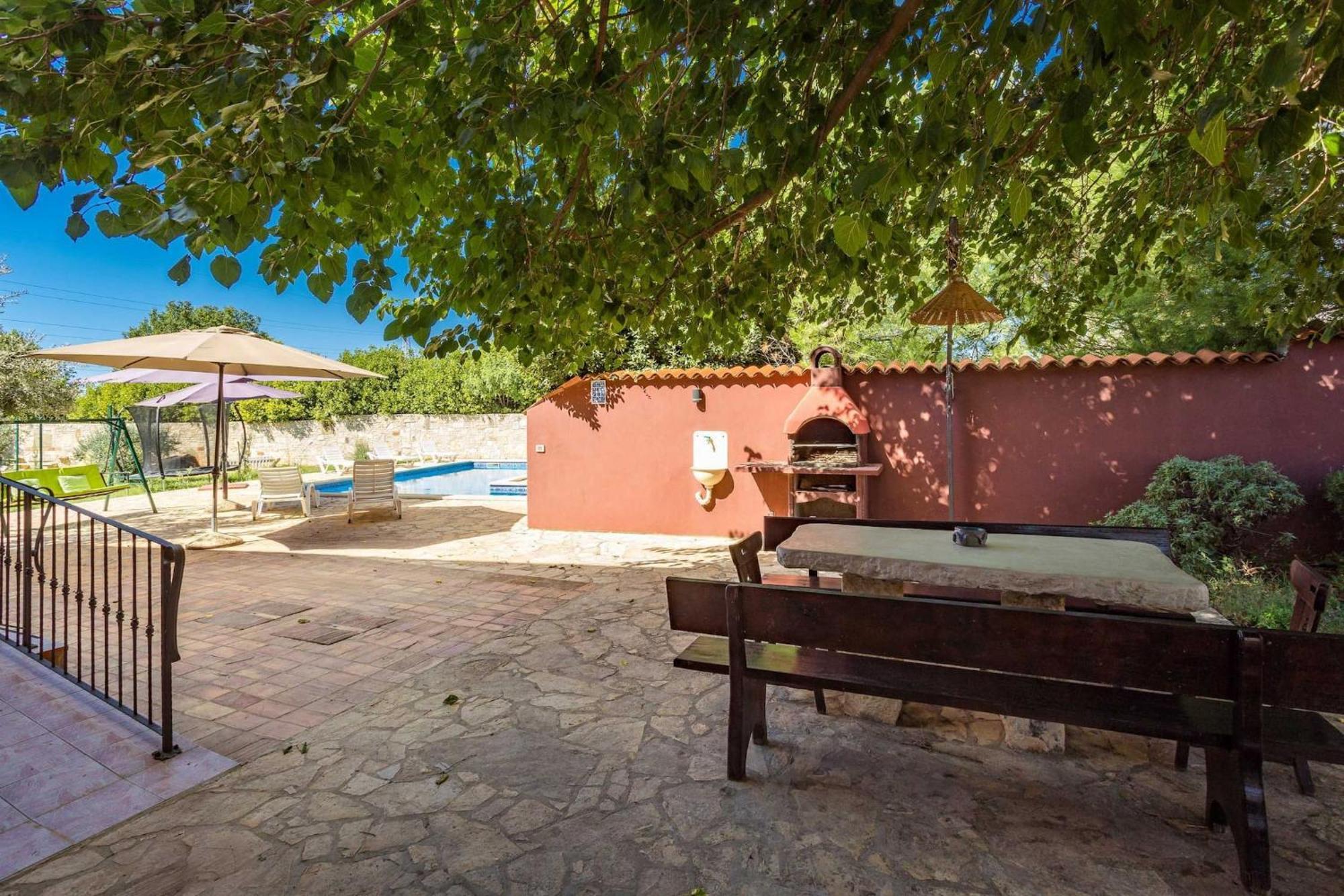 Holiday Home Pina Pula Ngoại thất bức ảnh