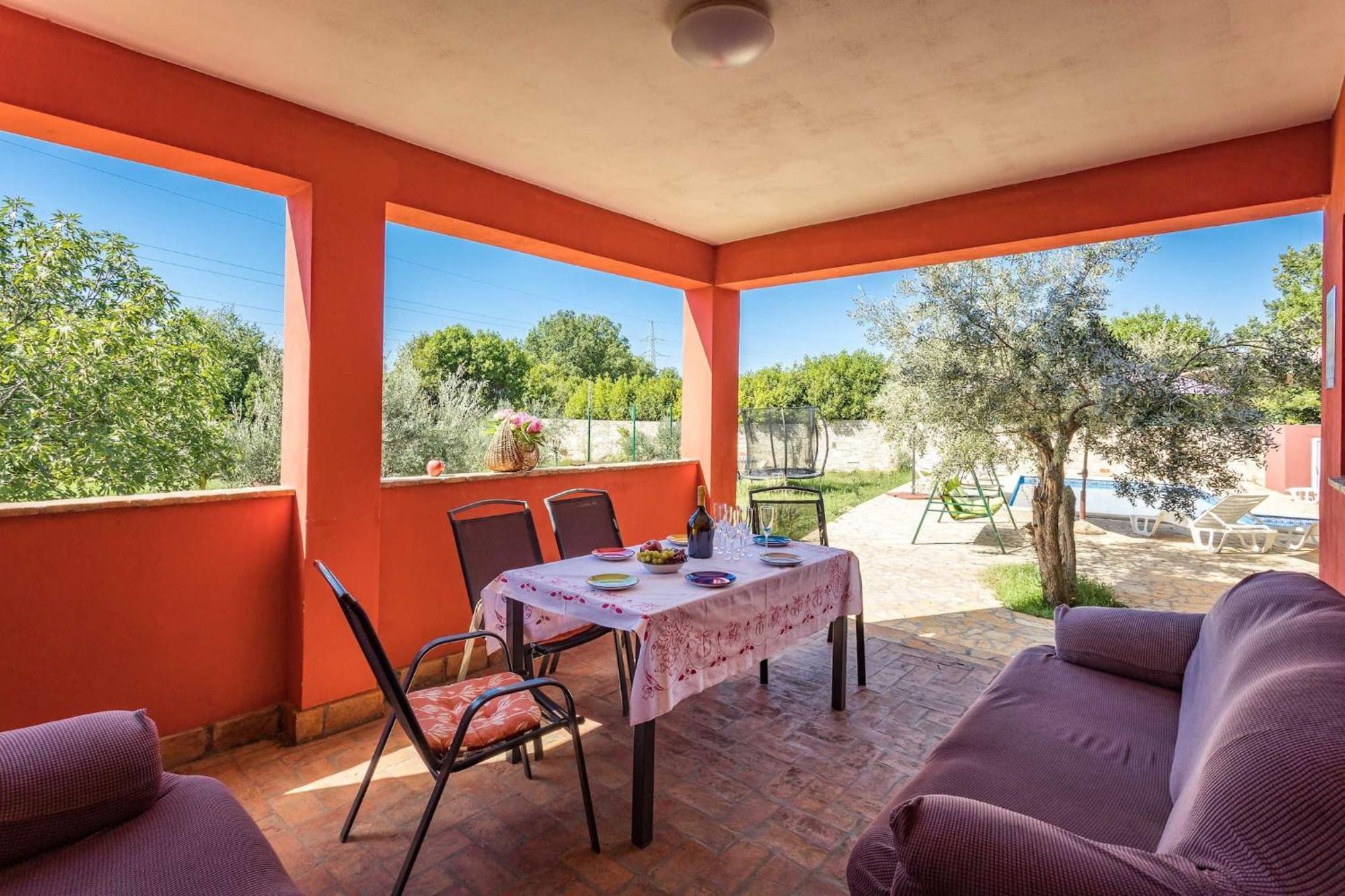Holiday Home Pina Pula Ngoại thất bức ảnh