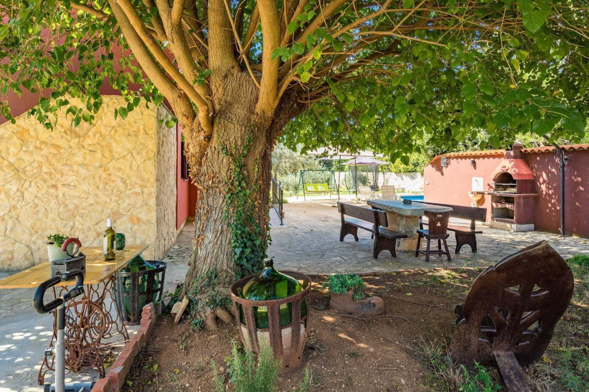 Holiday Home Pina Pula Ngoại thất bức ảnh